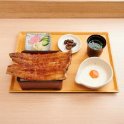 Japanese Unaju (Extreme): 2 eels used, comes with pickles, miso soup, liver, tsukimi tororo (grated yam), and a small side dish