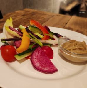 新鮮野菜のバーニャカウダ