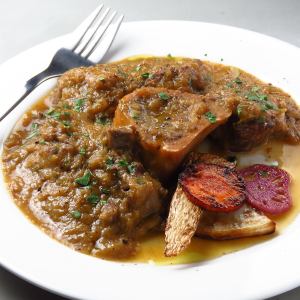 オッソブーコ～骨付き仔牛スネ肉の煮込み～