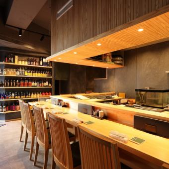 常連の方や寿司通の方にも特に人気のカウンター席！