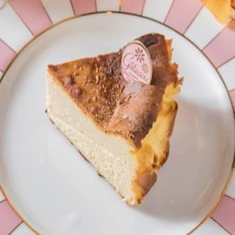 バスク風チーズケーキ