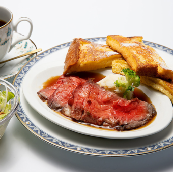 ローストビーフとフレンチトーストランチ