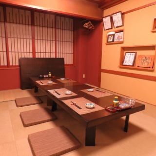 We have tatami mat seats where you can relax in a completely private space.It can be used in various situations such as family use and gatherings of friends.