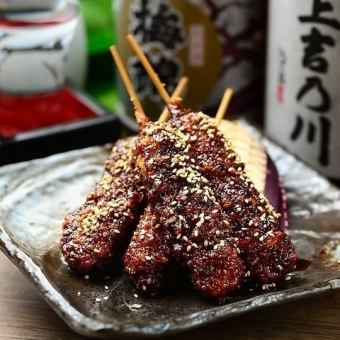 [All-you-can-drink for 3 hours] All-you-can-drink miso kushikatsu, charcoal-grilled Oku-Mikawa chicken, etc. ★ Nagoya meal course ★ 4,000 yen (9 dishes)