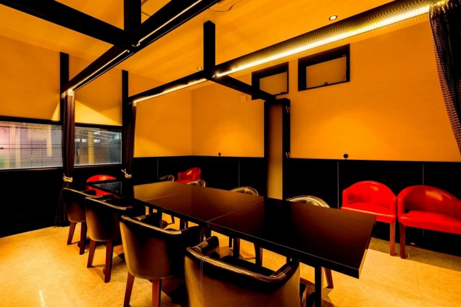 Private room that can accommodate up to 18 people.Please use it for various banquets and parties such as welcome and farewell parties and launches.