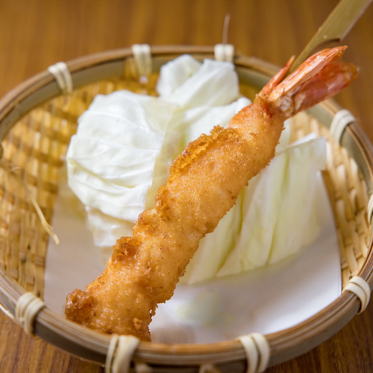 串に刺して、心も刺さる！サクサク衣に包まれたごちそう串カツ♪