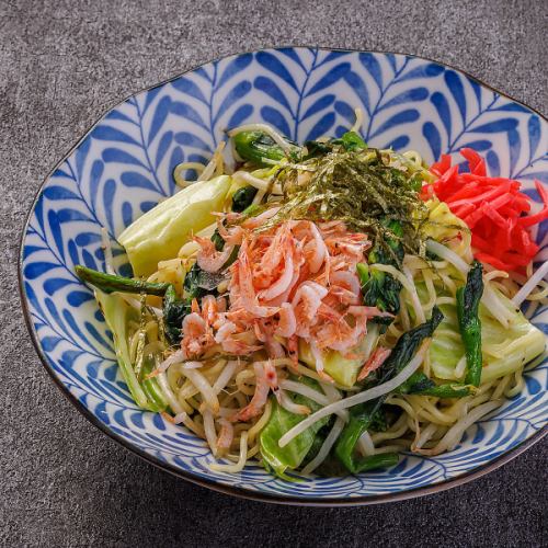 Salt-fried noodles with sakura shrimp and rapeseed blossoms