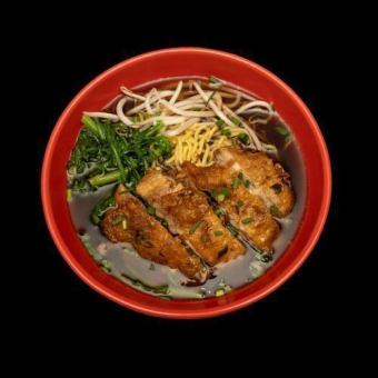 Herbal-flavored simmered chicken ramen