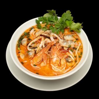 Tom Yum Goong flavored pho