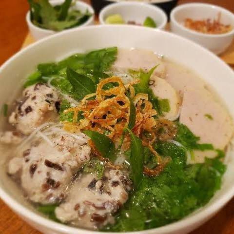 肉煮込みブン