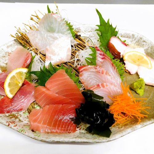 刺身盛り合わせ