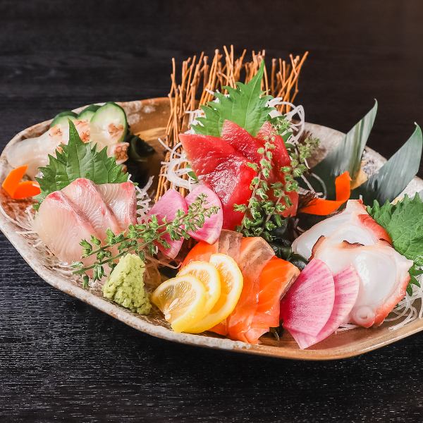 刺身盛り合わせ