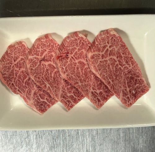 【牛】前沢産黒毛和牛カルビ