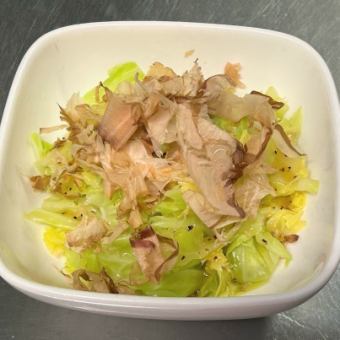 ゆで塩キャベツ