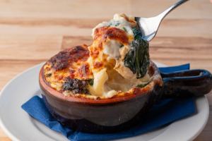 Macaroni gratin with scallops and spinach from Senshu