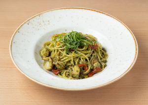 Hokkaido Funka Bay scallops and perilla pesto