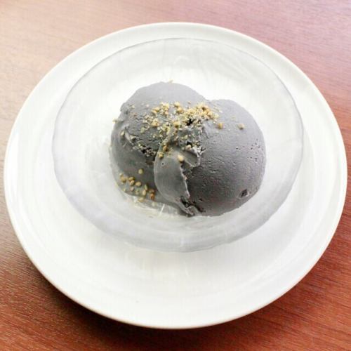 黒胡麻アイス
