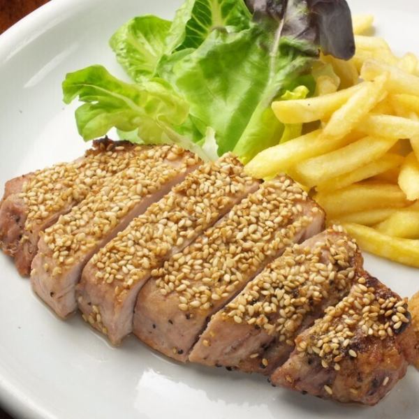 ごまやの肉料理ＮＯ.1 豚肉のセサミ焼き