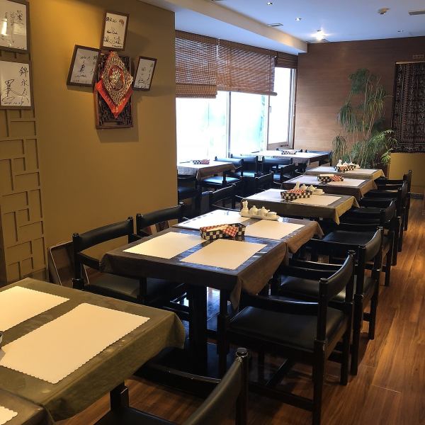 We can accommodate up to 40 people, so you can also use for private use.There is also a Random Course other than the menu.In addition, we will provide you with the menu according to your request, please do not hesitate to contact us.