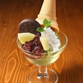 大人のほろ苦抹茶パフェ