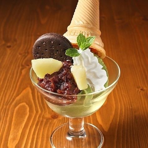 大人のほろ苦抹茶パフェ