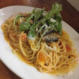 オイルサーディンとトマトのカレーオイルソース