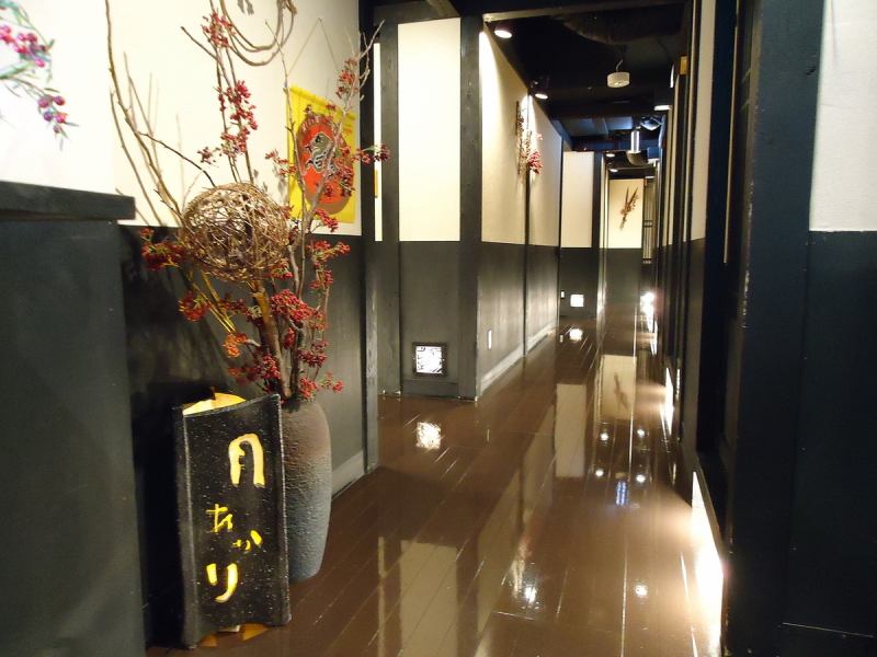[Must-see for secretaries] Limited to the Utsunomiya West Exit store! 6 original bonus coupons! Gyoza of the moon! Baked gyoza! Fried gyoza! A large private room that can hold a banquet for up to 32 people.Because it is a completely private room, you can have a banquet in a calm Japanese space without worrying about the surroundings.I look forward to hearing from your secretary!