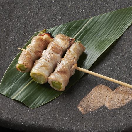 肉巻きアスパラ串