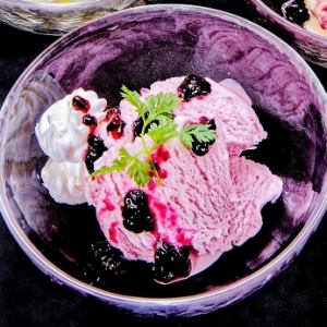 ストロベリーアイスクリーム