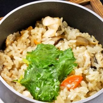 炊きたて！鶏釜飯