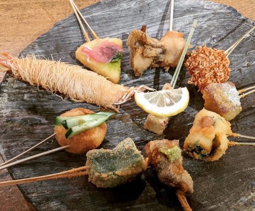 You can choose to order 5 or 10 "Kushin's specialty creative deep-fried skewers."