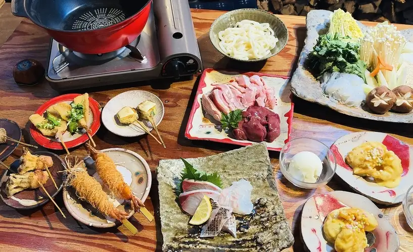 くしん極の丹波鶏すき焼きと串揚げの宴会コース【120分飲み放題付】6000円税込