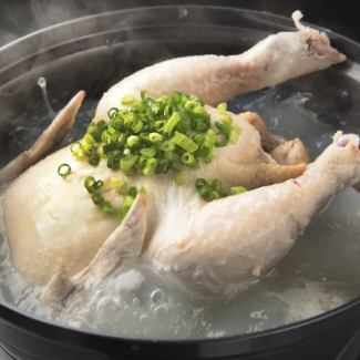 国産鶏の自家製【参鶏湯】(半身)