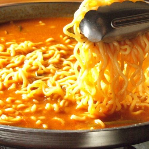〆の【おじや or韓国ラーメン】セット