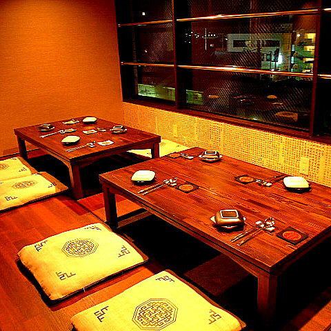 Satisfied with exquisite dishes at the spacious digging kotatsu seat