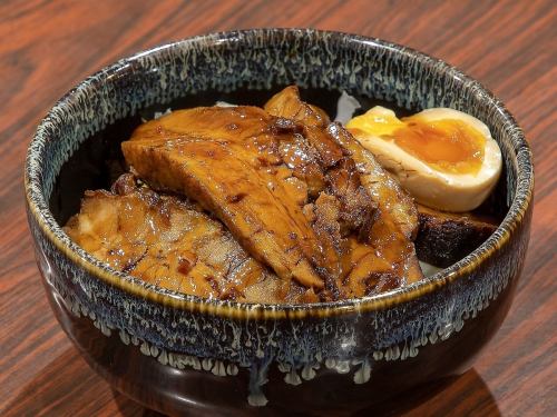 Braised pork bowl