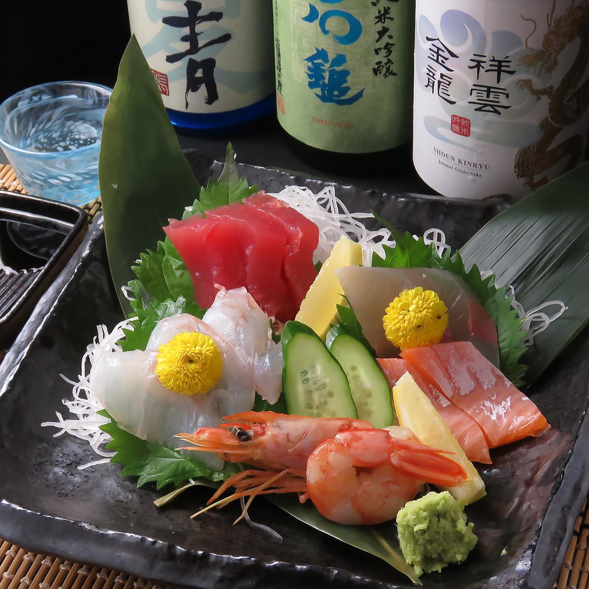 旬なお魚を使用した刺身盛りをご用意しております◎