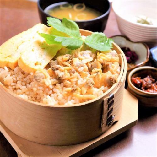 Fukagawa rice, one of Edo's local dishes, is only available for lunch!