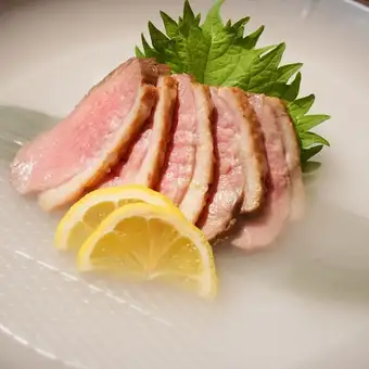 低溫慢煮的冷燻鴨胸肉