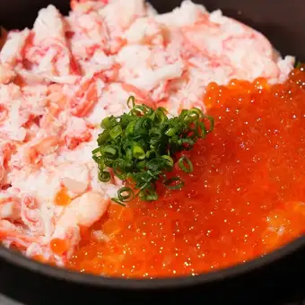雪蟹鮭魚籽飯（全份）