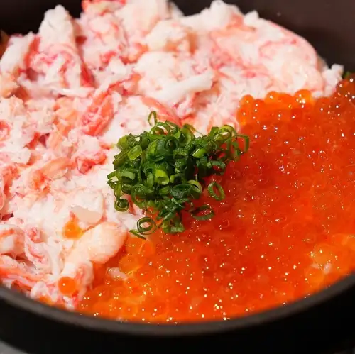 ズワイガニといくらの炊き込みご飯 フル