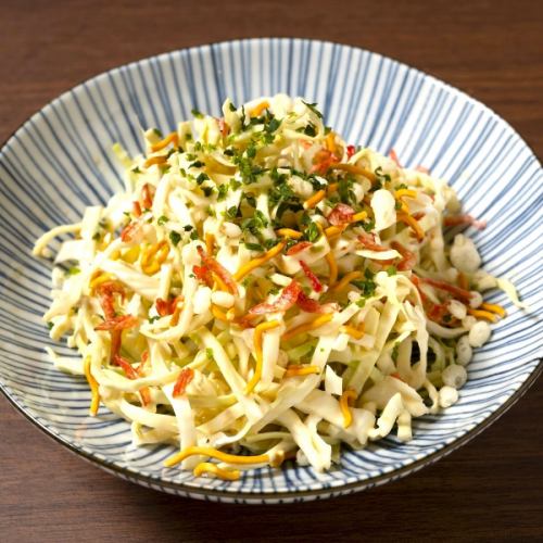 시모마치의 몬자 샐러드