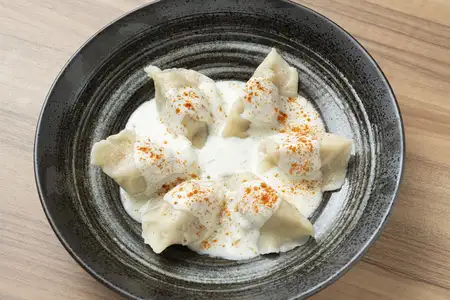 土耳其街头小吃羊肉饺子