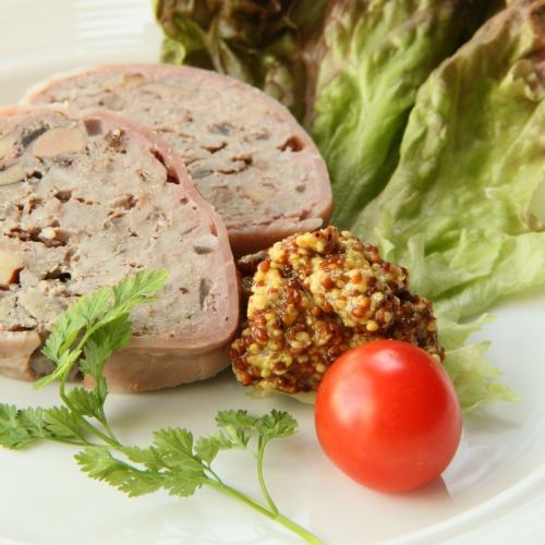 Pate de Campagne (country-style pate)