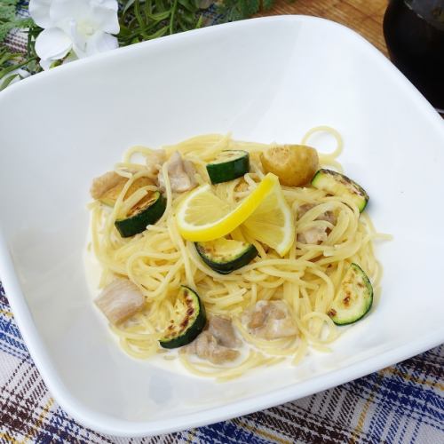 柠檬奶油鸡肉意面
