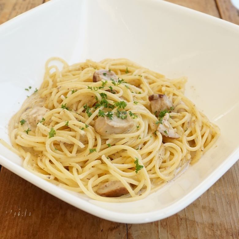 ポルチーニのきのこクリームパスタ