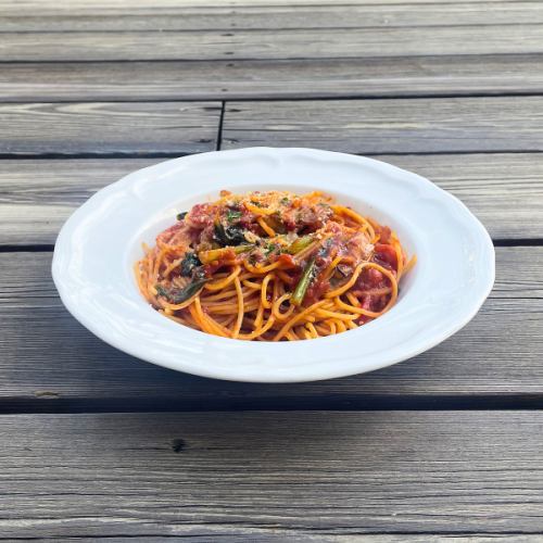 広島カキのトマトパスタ