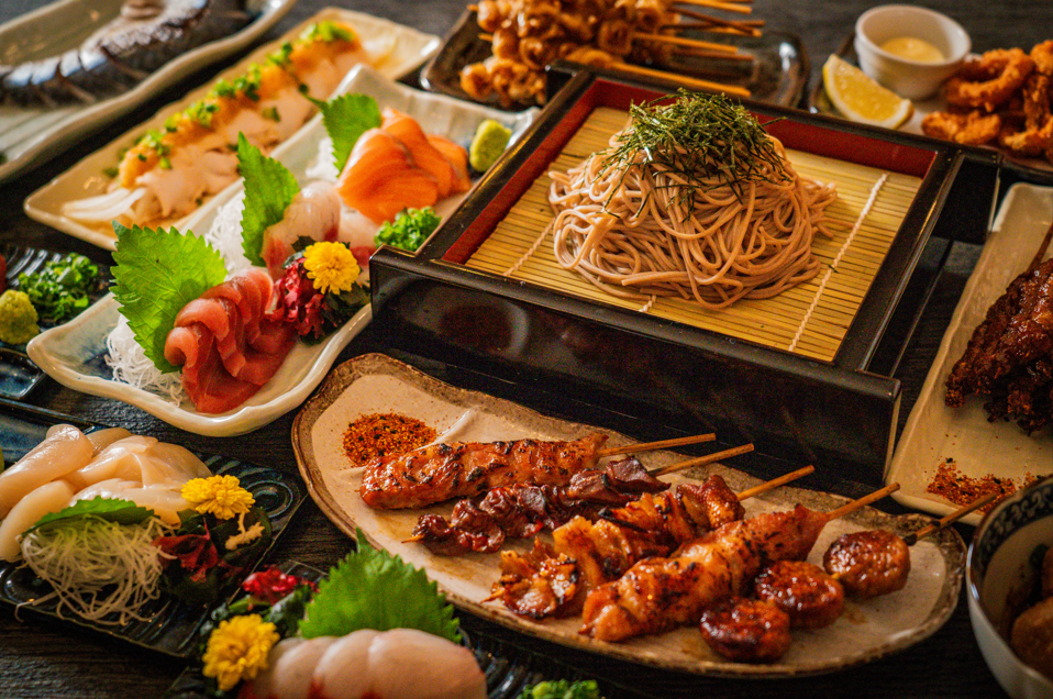 各種宴会コースご用意しております!飲み放題付き格安コース有★