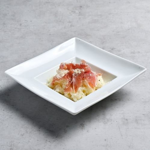 生ハムのせチーズリゾット