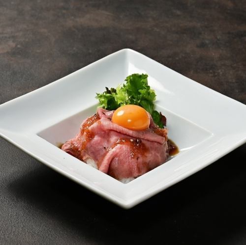 信州リンゴ和牛のローストビーフ丼